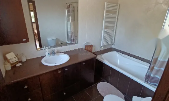 Недвижимость 5 Bedroom Detached house for Sale in Sotira: 10