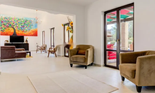 Недвижимость 5 Bedroom Villa For Sale in Kouklia, Paphos: 3