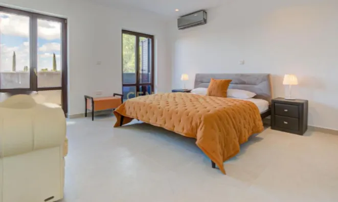 Недвижимость 5 Bedroom Villa For Sale in Kouklia, Paphos: 9