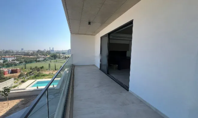 Недвижимость 2 Bedroom Apartment + 1 Studio For Sale In Limassol, Mesovounia: 9