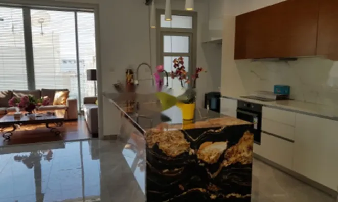 Недвижимость 2 Bedroom Penthouse Apartment For Sale in Neapolis, Limassol: 4