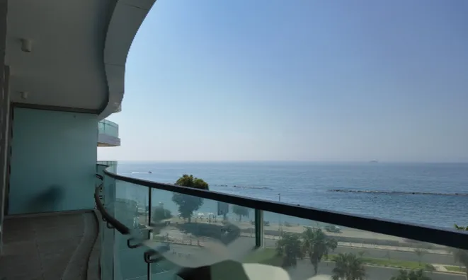 Недвижимость 2 Bedroom Sea View Apartment For Sale in Germasogeia, Limassol: 1
