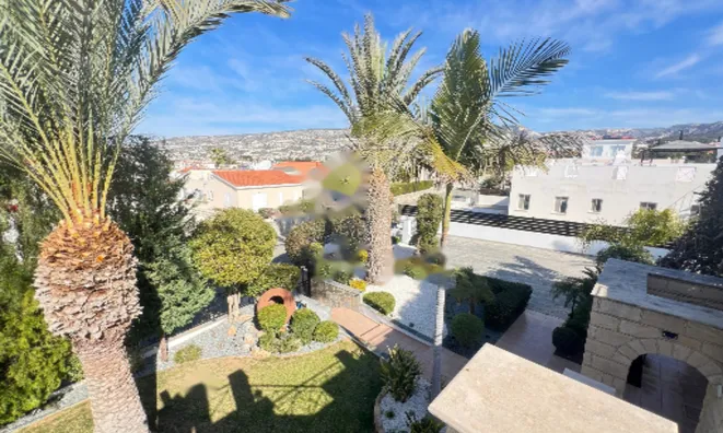 Недвижимость 3 Bedroom Luxury Villa for Sale in Peyia, Paphos: 9
