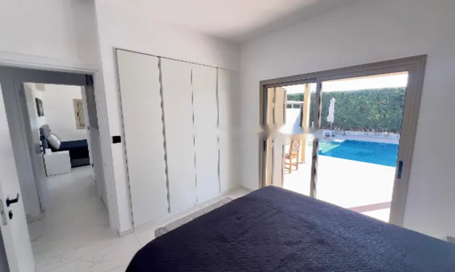Недвижимость 3 Bedroom Luxury Villa for Sale in Peyia, Paphos: 18