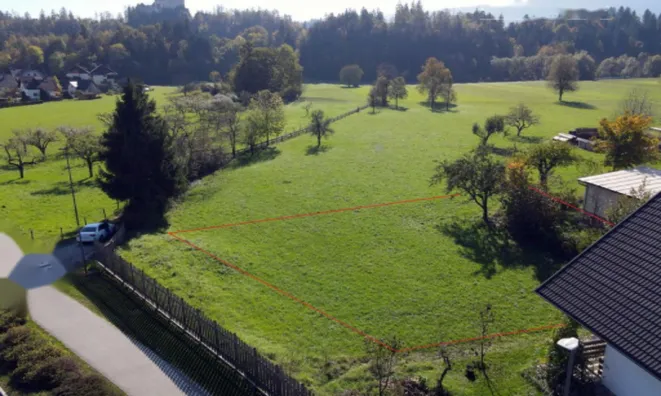 Недвижимость Участок, застройка Блед: 3