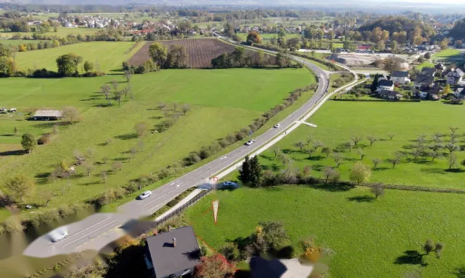 Недвижимость Участок, застройка Блед: 5