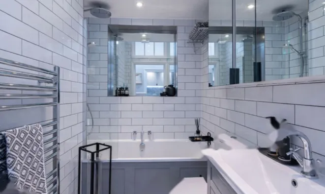 Недвижимость Lower Sloane Street: 17