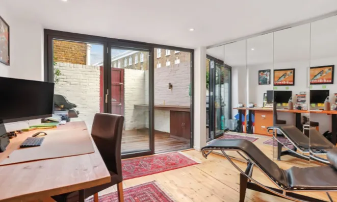 Недвижимость Flood Street: 26