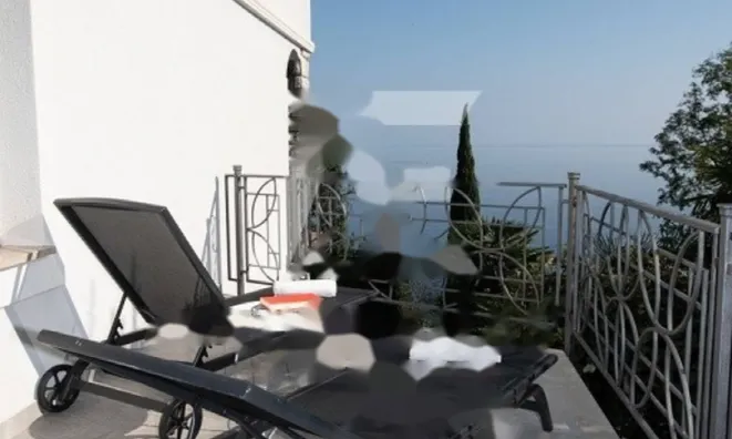 Недвижимость Четырехкомнатная квартира Центр: 17