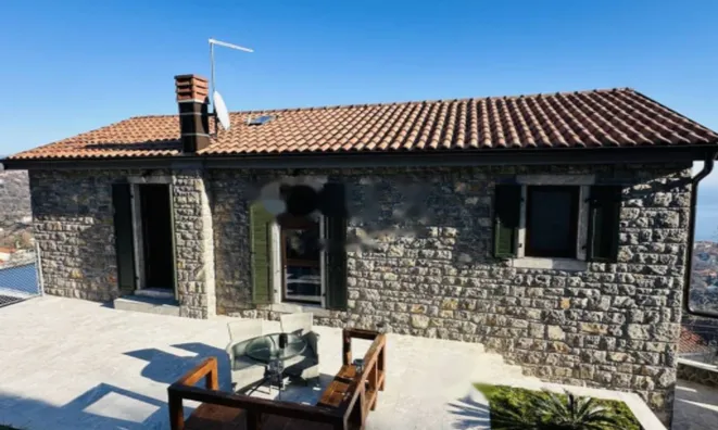 Недвижимость Семейный дом 250 м², Запад, Опатия: 3