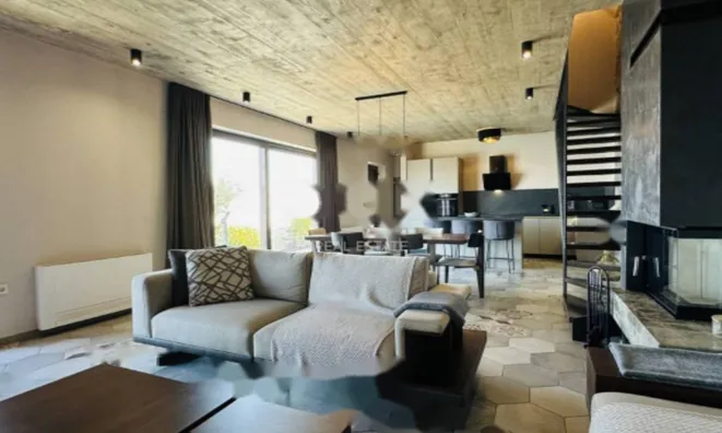 Недвижимость Семейный дом 250 м², Запад, Опатия: 16