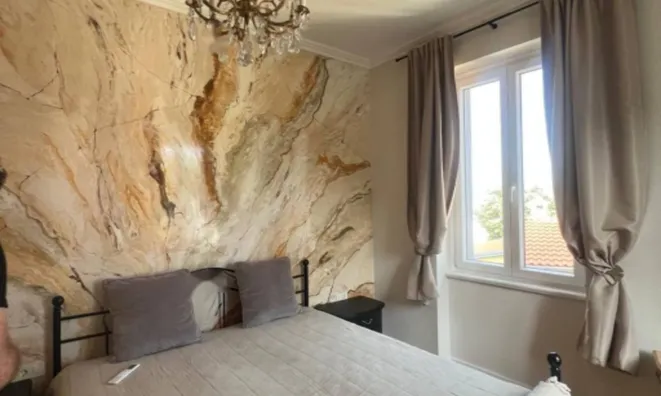 Недвижимость Трёхкомнатная квартира в центре: 13