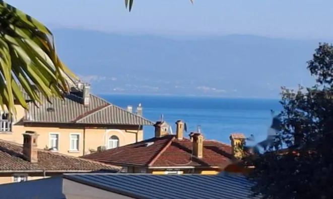 Недвижимость Трёхкомнатная квартира в центре: 18