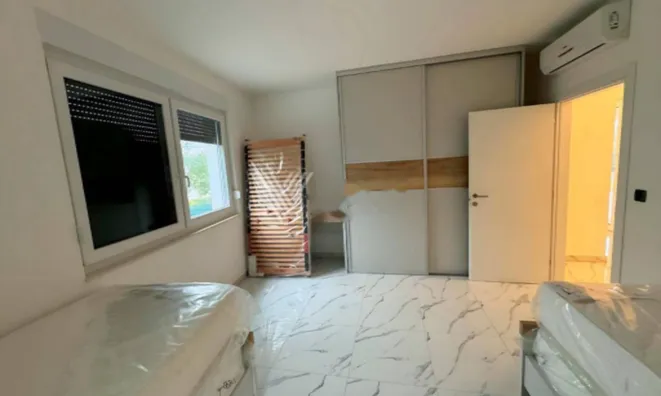 Недвижимость Трёхкомнатная квартира Побри: 9