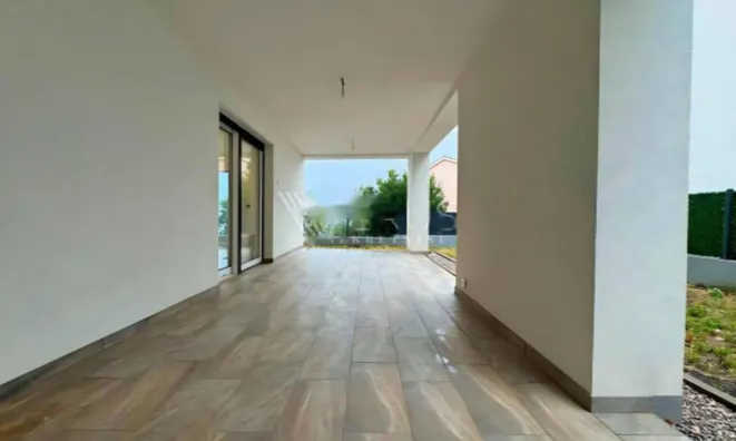 Недвижимость Трёхкомнатная квартира Побри: 14