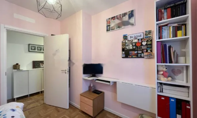 Недвижимость Четырехкомнатная в центре Гориции: 11