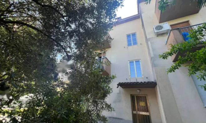 Недвижимость Четырехкомнатная в центре Гориции: 1