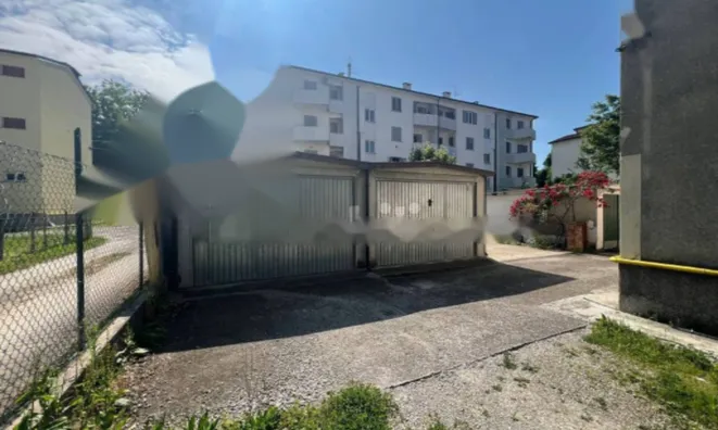 Недвижимость Четырехкомнатная в центре Гориции: 11