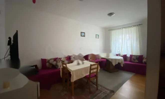 Недвижимость Трехкомнатная квартира Горица: 3