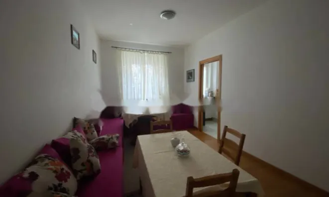 Недвижимость Трехкомнатная квартира Горица: 4