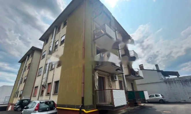 Недвижимость Трёхкомнатная квартира Центр: 23