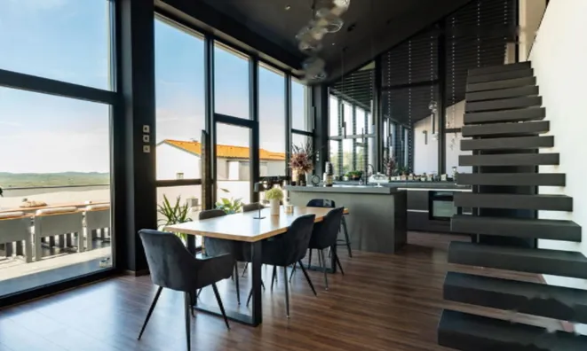 Недвижимость Двухэтажный дом Сежана: 17