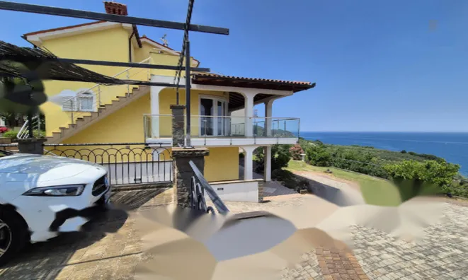 Недвижимость Дом, Изола, Бельведер: 3