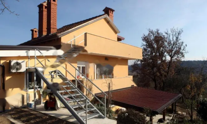 Недвижимость Дом Драгонья: 2