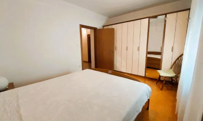 Недвижимость Дом в Изоле: 11