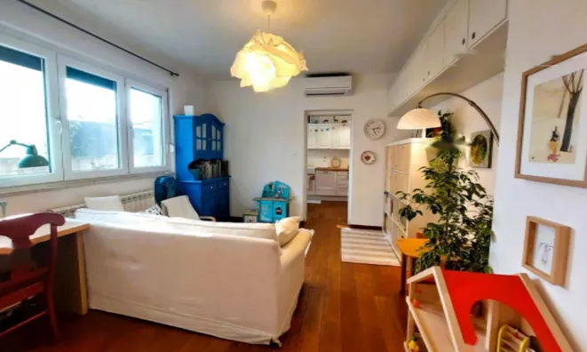 Недвижимость Дом в Изоле: 17