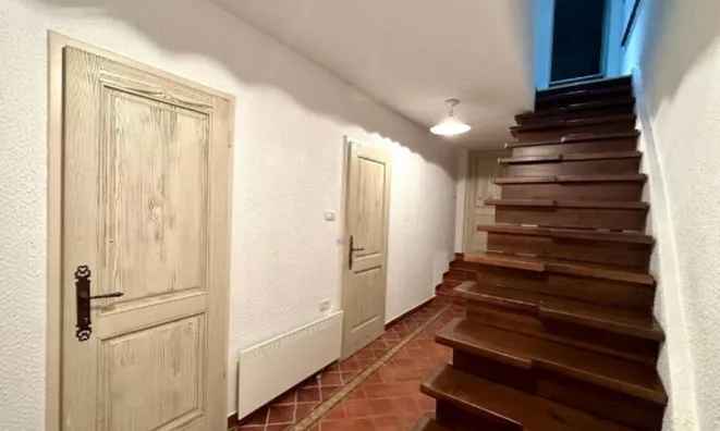 Недвижимость Дом с террасой Ново Пиран.: 26