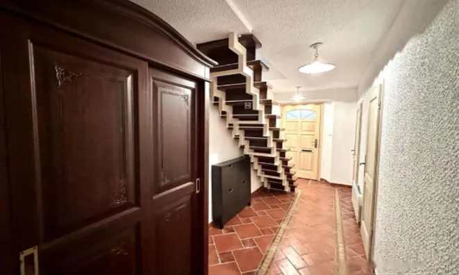 Недвижимость Дом с террасой Ново Пиран.: 29