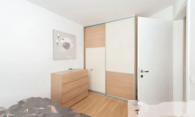 Недвижимость Квартира многокомнатная Врховцы: 10