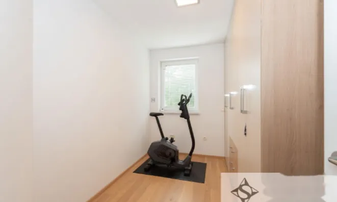 Недвижимость Квартира многокомнатная Врховцы: 13