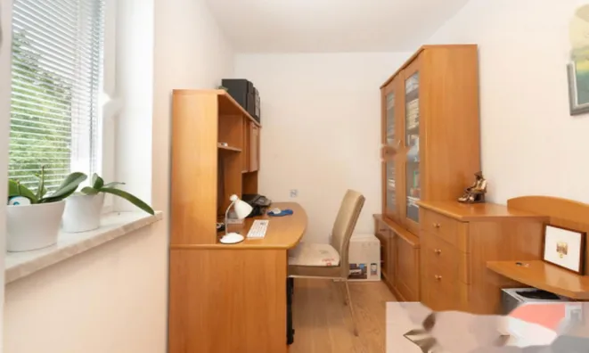 Недвижимость Квартира многокомнатная Врховцы: 16