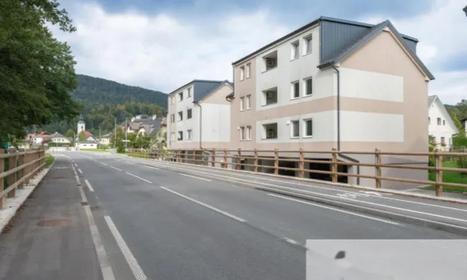 Недвижимость Квартира многокомнатная Врховцы: 21