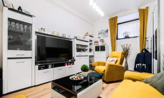 Недвижимость Квартира в центре Любляны: 2