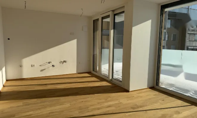 Недвижимость Трёхкомнатная квартира Железный Квартал: 2