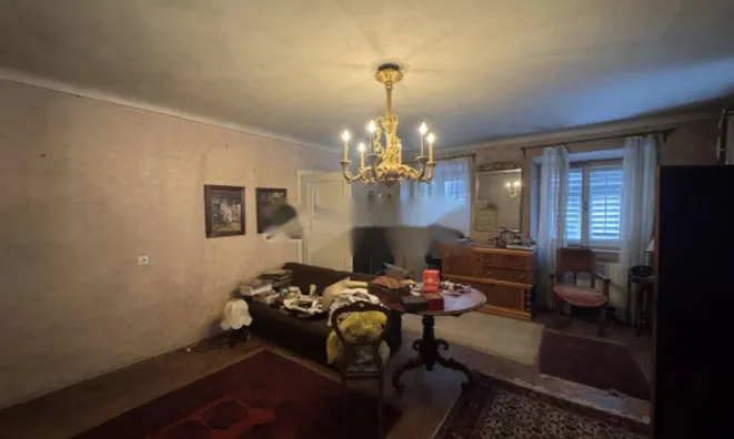 Недвижимость Трехкомнатная квартира Центр: 4