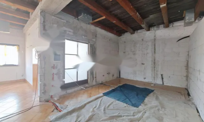 Недвижимость Четырехкомнатная квартира: 5