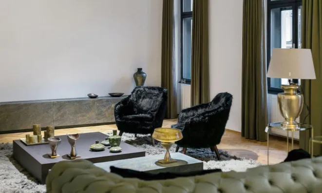 Недвижимость Квартира, 4-комнатная, Центр: 4