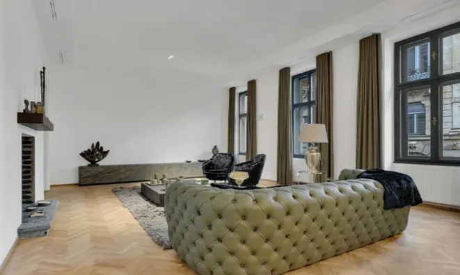 Недвижимость Квартира, 4-комнатная, Центр: 7