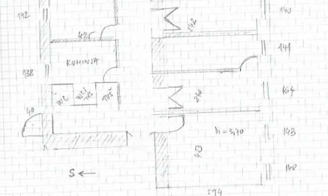 Недвижимость Квартира 4 комнаты Центр: 6