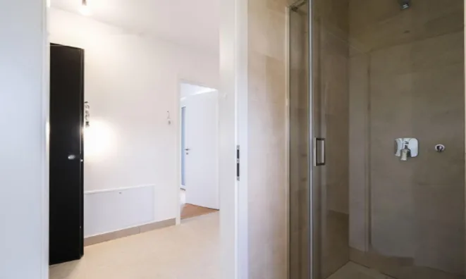 Недвижимость Двухкомнатная квартира в Безиграде: 5