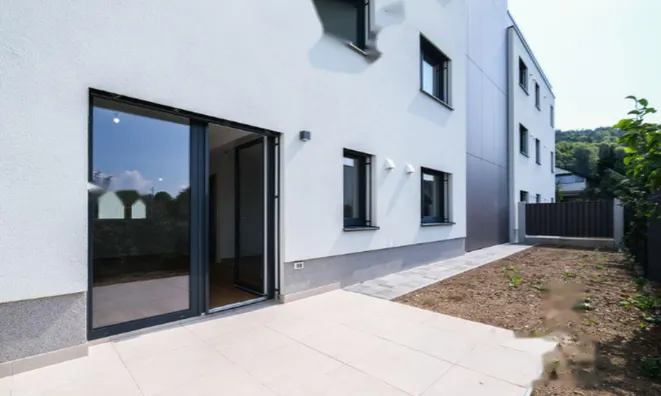 Недвижимость Двухкомнатная квартира в Надгорице: 2