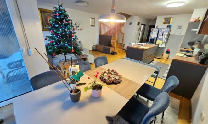 Недвижимость Квартира, 4-комнатная Новая Козина: 5