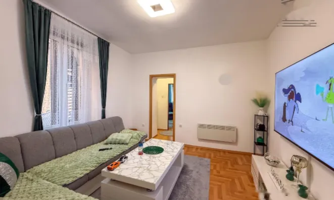 Недвижимость Квартира в Изоле: 2