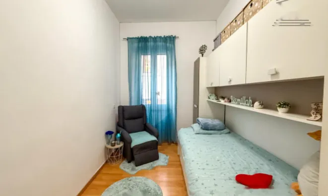 Недвижимость Квартира в Изоле: 5