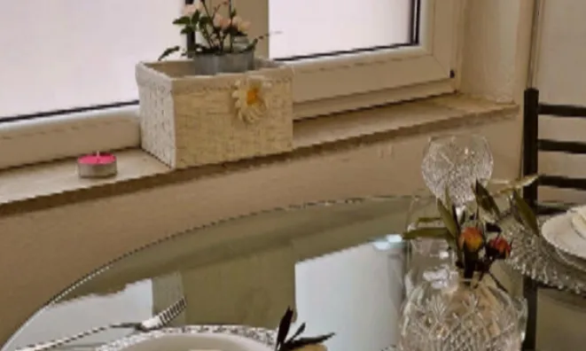 Недвижимость 2-комнатная квартира Центр: 4