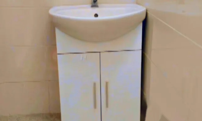 Недвижимость 2-комнатная квартира Центр: 13